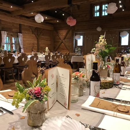 Metzgerei Gasthof Oberhauser - Hotel Zur Post Egling Exteriör bild